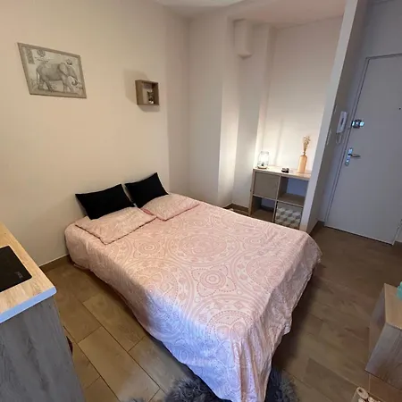Magnifique Neuf Avec Balcon