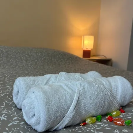 Magnifique Neuf Avec Balcon 아파트 락쥬